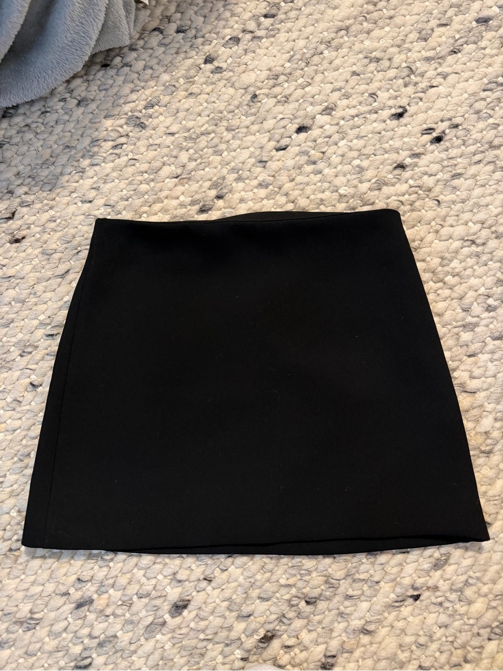 Zara Black Mini Skirt - Straight Silhouette